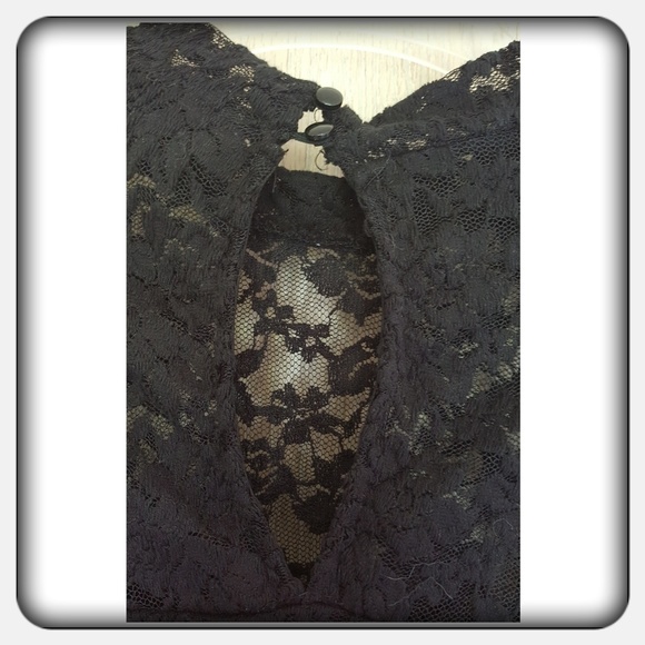 NWOT Woman's Black 3/4 Sleeve Lace Top Size 3X - Picture 3 of 7